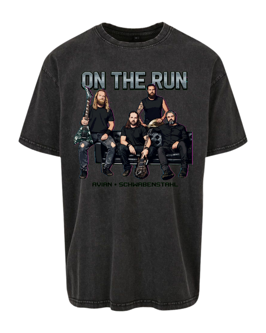 Avian - Oversize Acid Washed T-Shirt "On the Run"